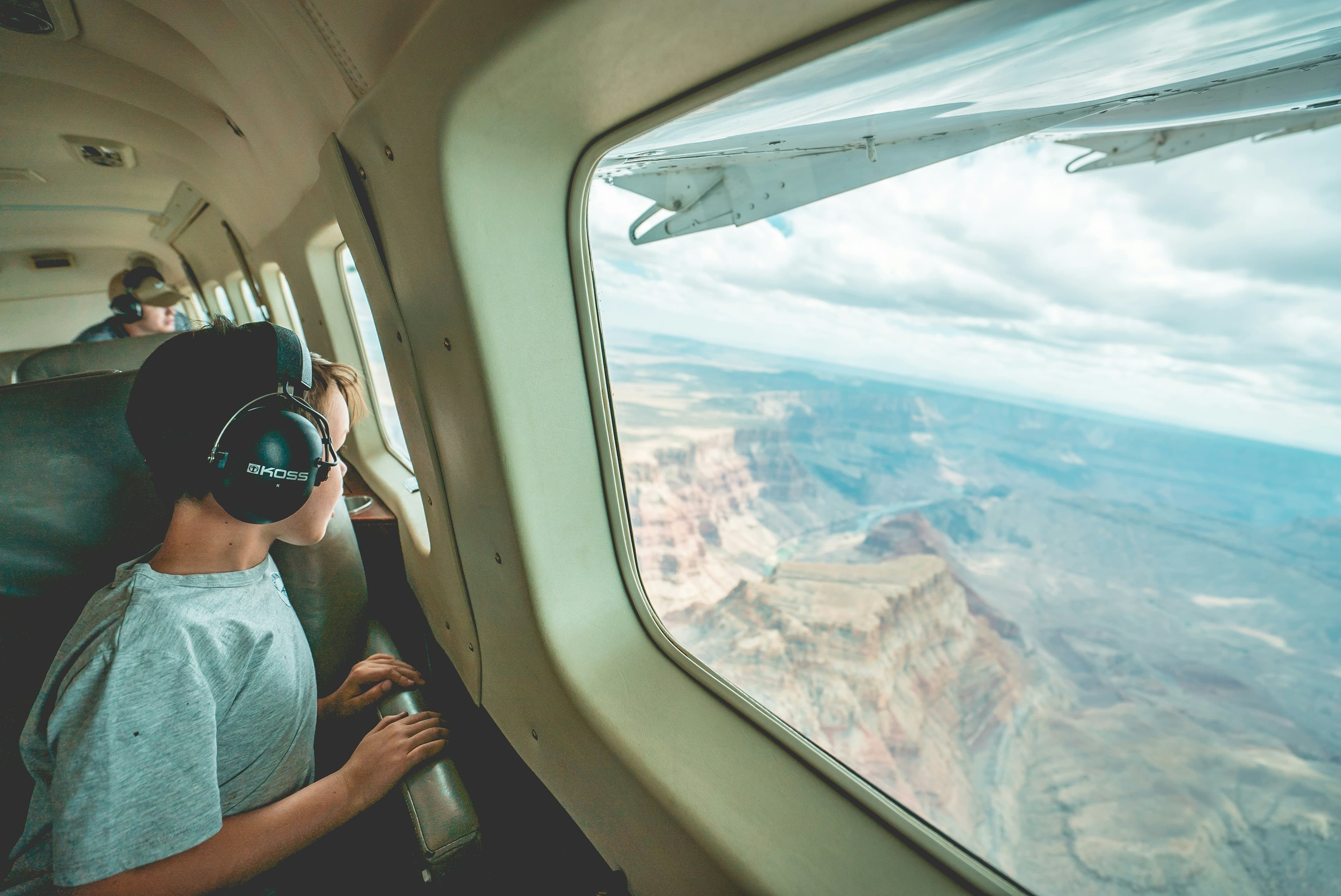 How to Calculate and Offset Your Flight’s Carbon Emissions